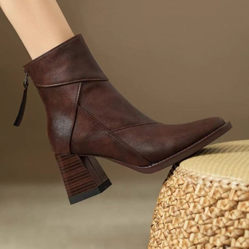 Bottines à Bout Carré et Talon Bloc