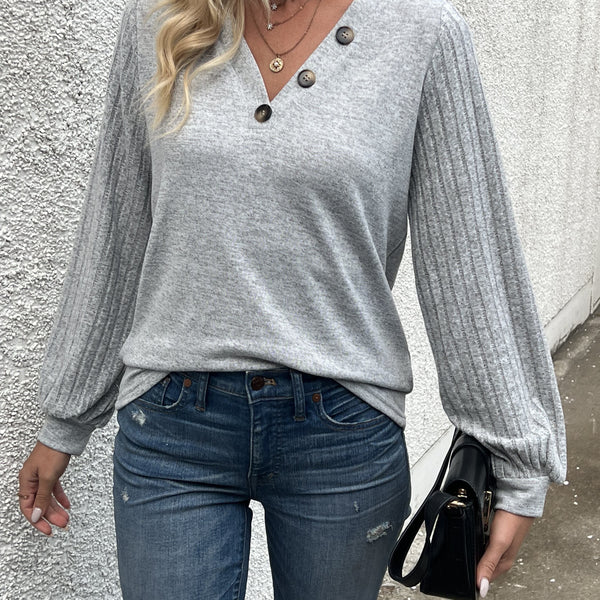 T-shirt en coton-polyester - Col en V et fermeture à boutons