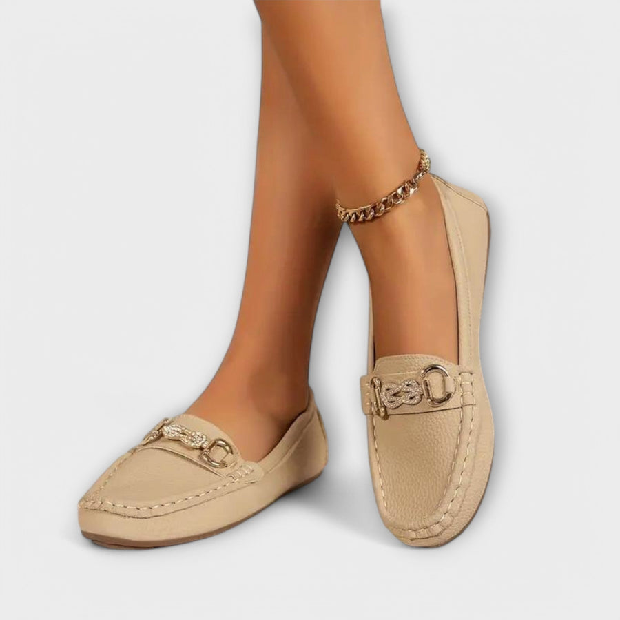 Mocassins Essenciais de Corte Clássico