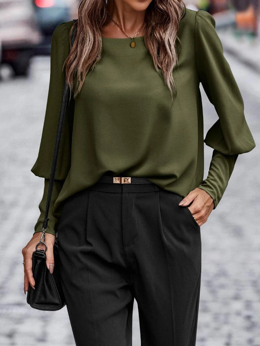 Nina - Blouse avec encolure en O