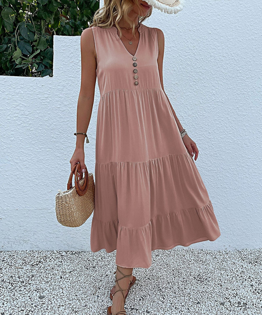Robe maxi fluide à volants — vue de trois quarts, silhouette harmonieuse