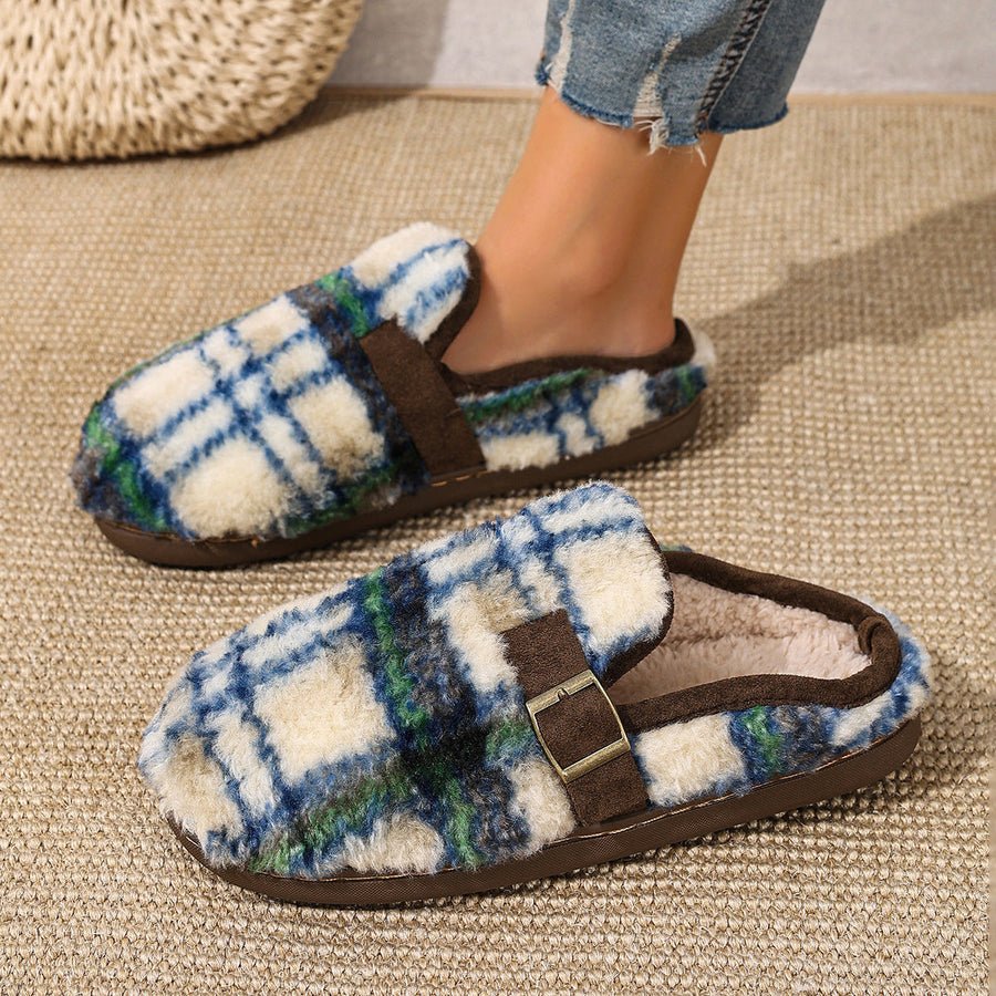 Pantoufles carreaux — vue de profil