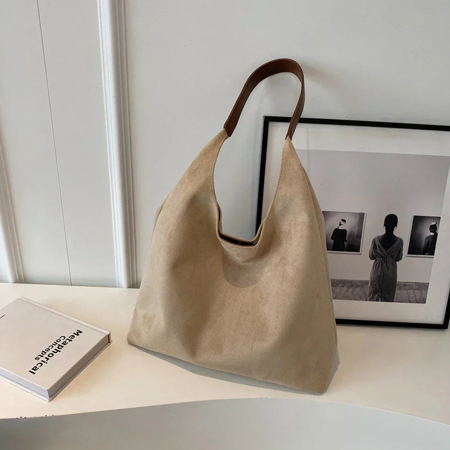 Sac JADY en daim — vue de côté avec bandoulière renforcée