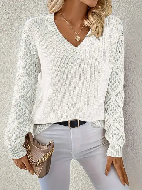 Pull Col V Élégant Coupe Ajustée