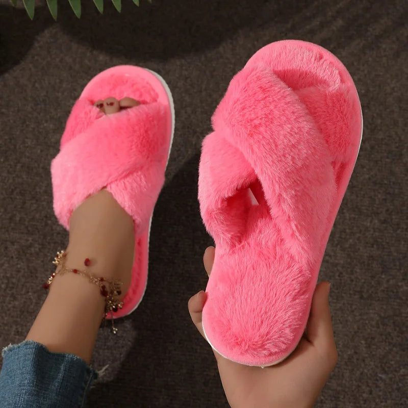 Chaussons ouverts confort — profil latéral gauche
