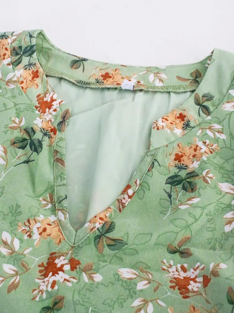 Robe Élise – Élégance Florale pour un Été Inoubliable