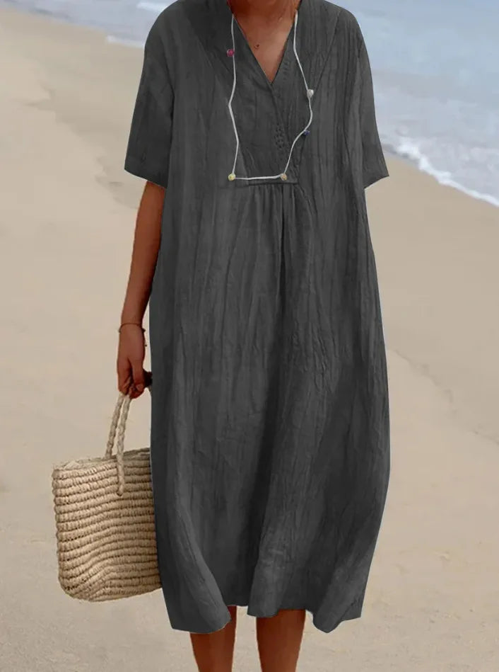 Robe maxi fluide texturée — vue en buste montrant l'ajustement