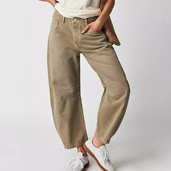 Bella - Jeans de corte largo e confortável