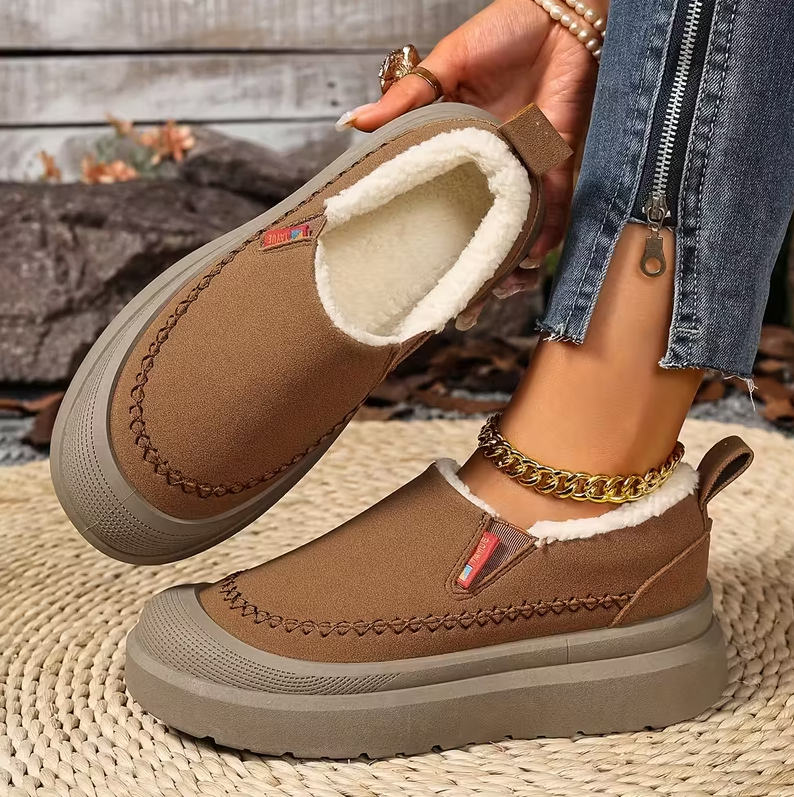Chaussons Montants Douillets à Élastiques