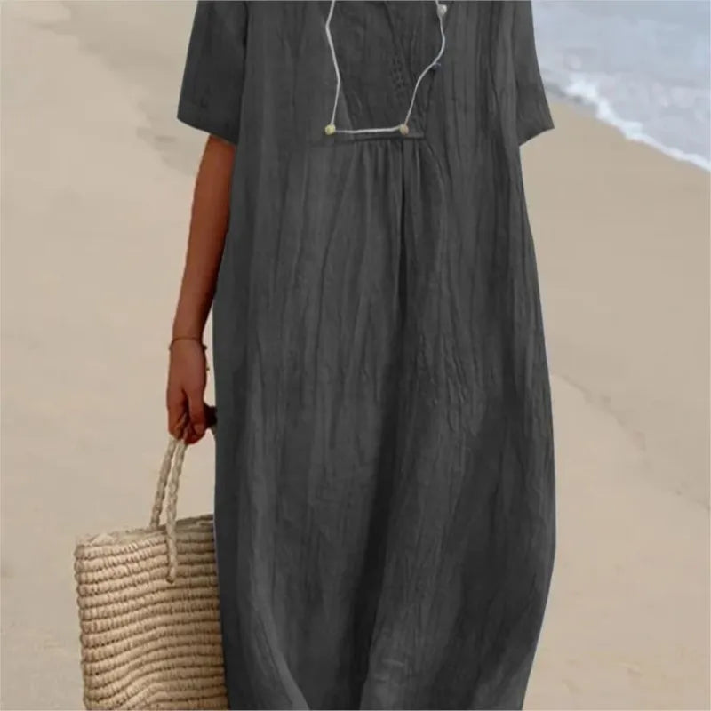 Robe maxi fluide texturée — vue arrière de la silhouette