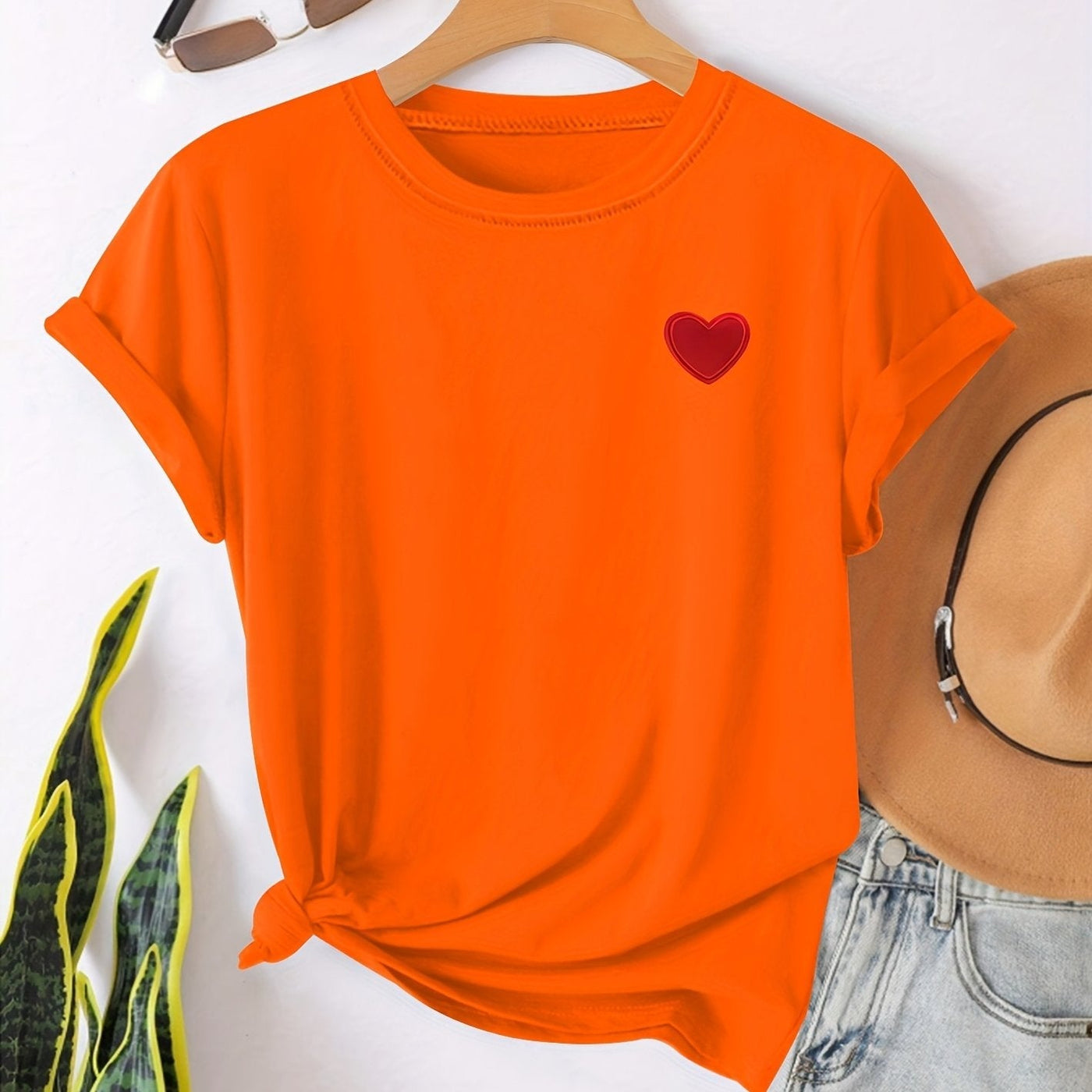 T-shirt - Imprimé en forme de cœur et col rond pour plus de confort