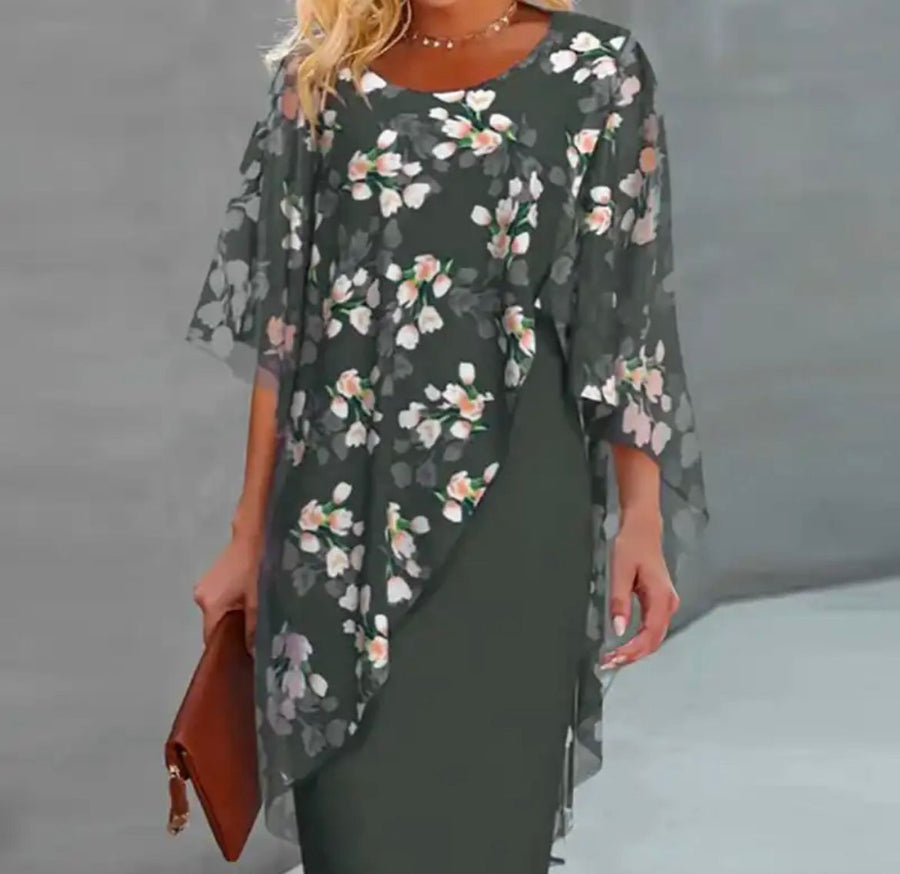 Robe Fleurie — vue complète de face avec motif fleuri délicat