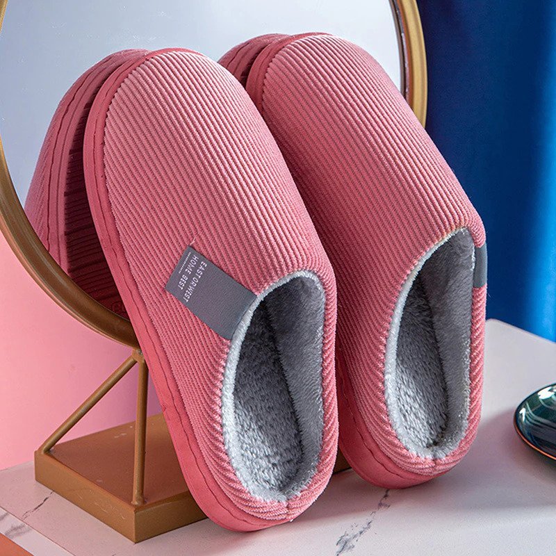 Chaussons Fermés Douillets — détail intérieur accueillant