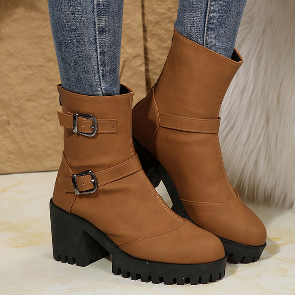 Botins com Tiras e Salto de Bloco