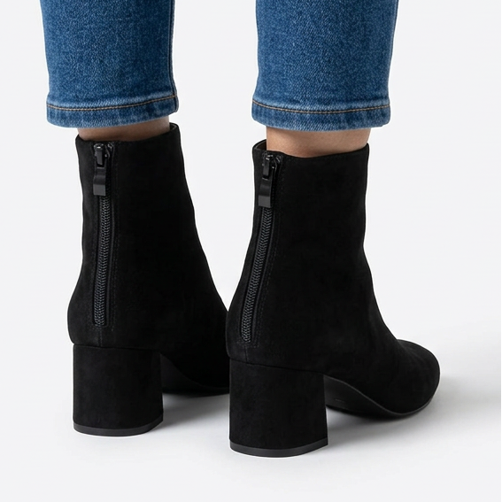 Botins de Tornozelo Conforto Elegante