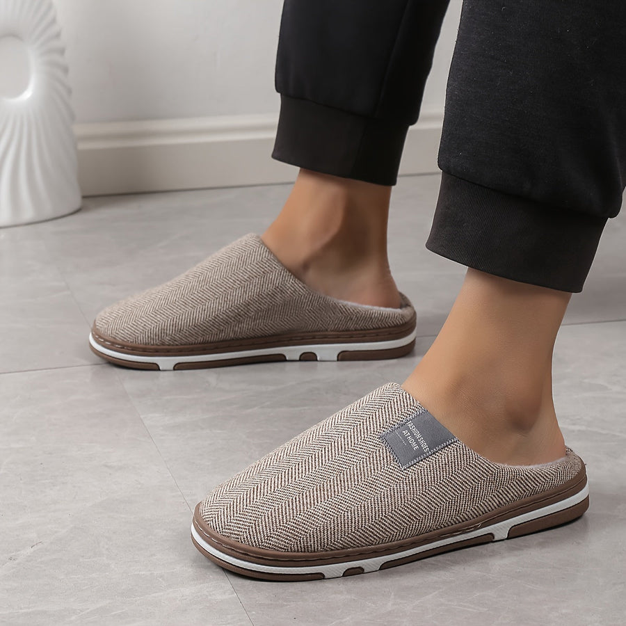 Pantoufles homme — détail de l'intérieur enveloppant