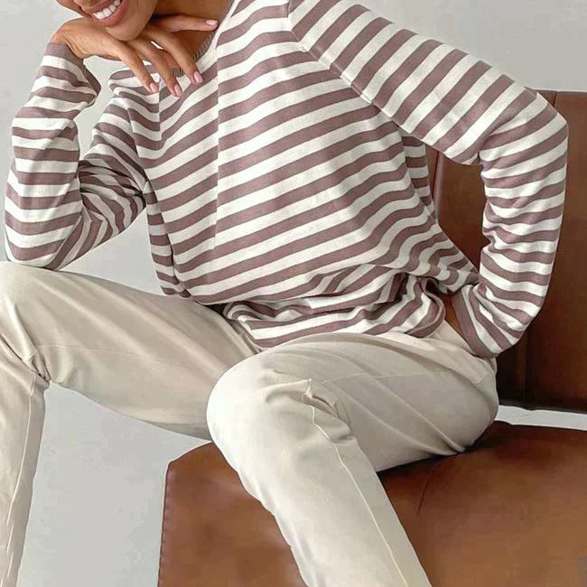 Pull Rayé Col Rond Coupe Ajustée