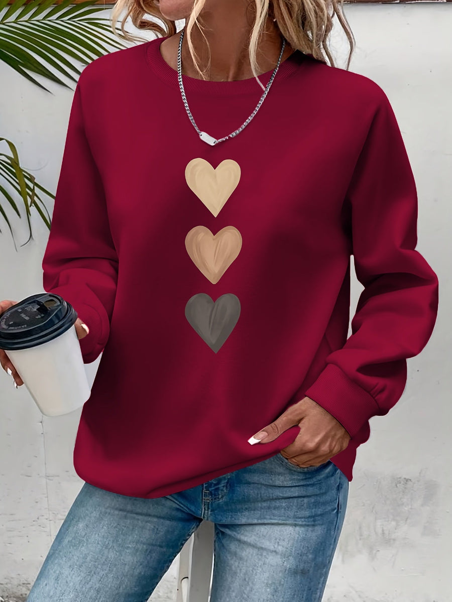 Pull col rond motif cœurs brodés — vue générale tenue complète