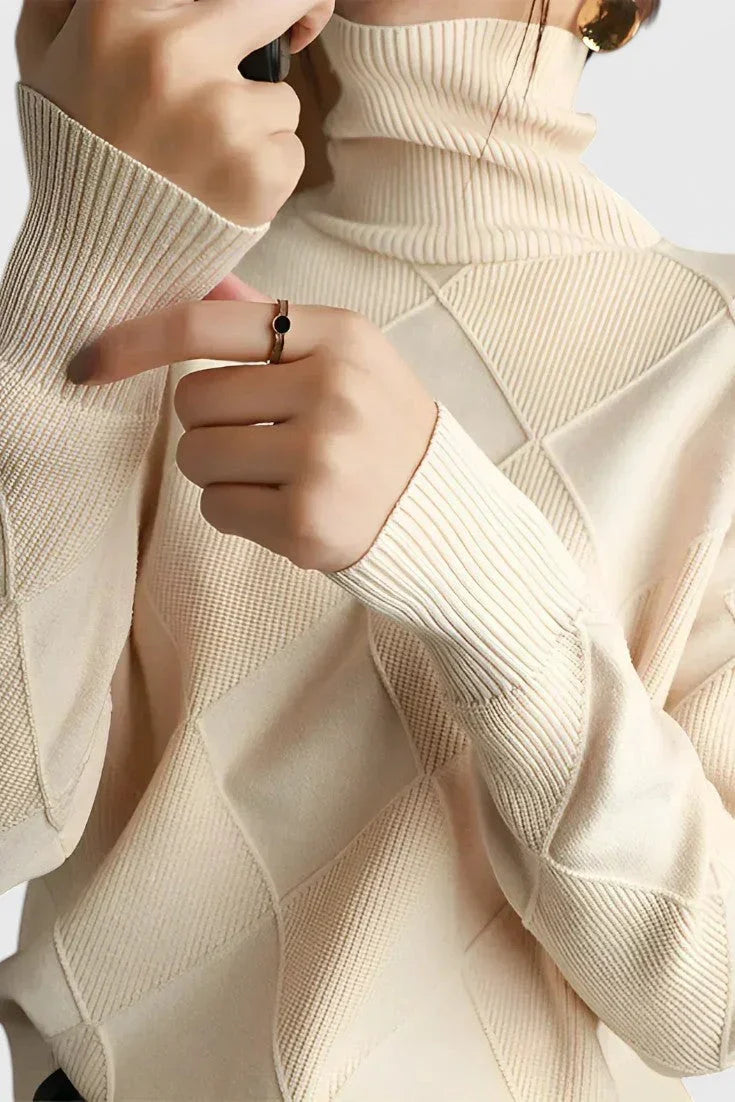 Pull Col Rond Épuré Coupe Ajustée