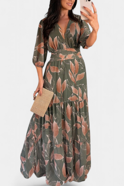 Aísha Robe longue fluide à motif floral et feuilles