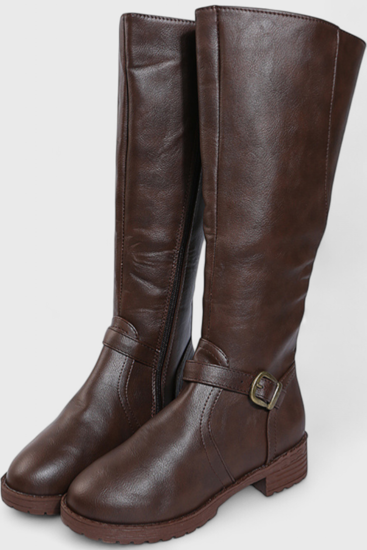 Botas Altas com Fivela Elegante