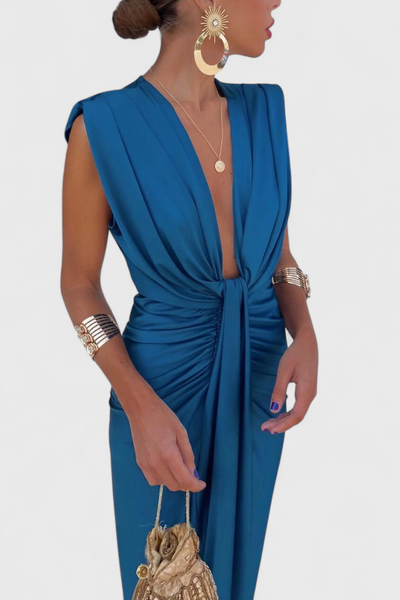 Lakisha Robe midi froncée avec décolleté plongeant