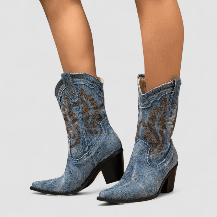 Botas de Equitação Elegantes e Intemporais