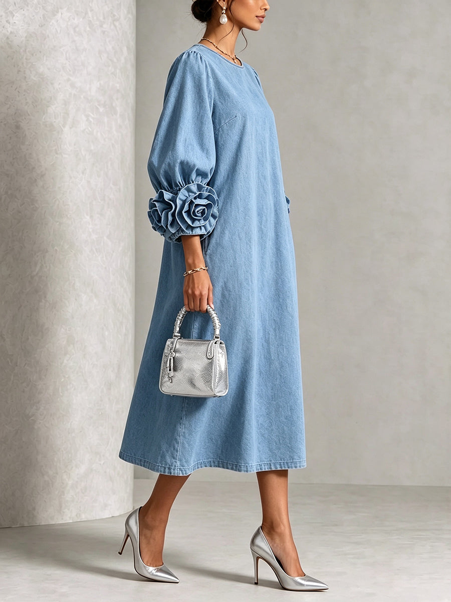 Robe midi trapèze ornements floraux — détail des manches amples