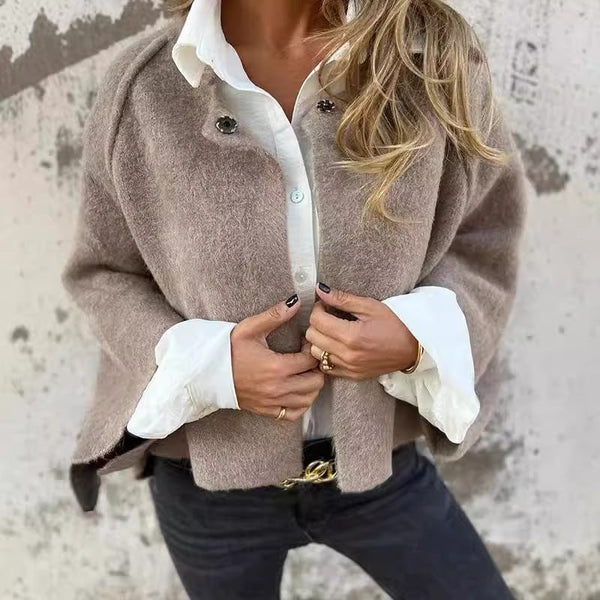Ilse™ | Veste courte aux manches élégamment évasées