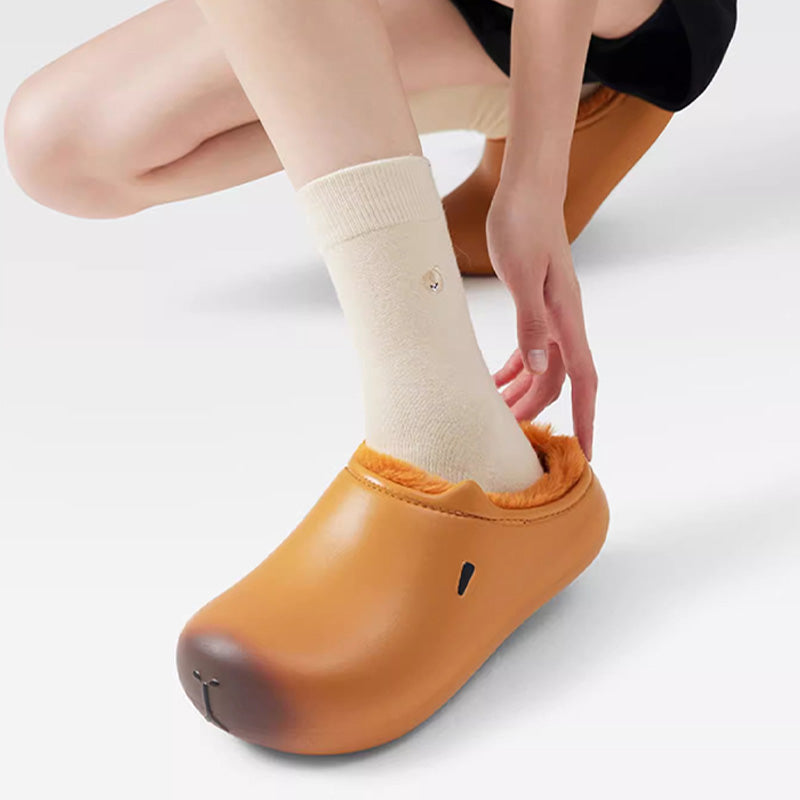 Chaussons homme douillets — détail de la tige fermée