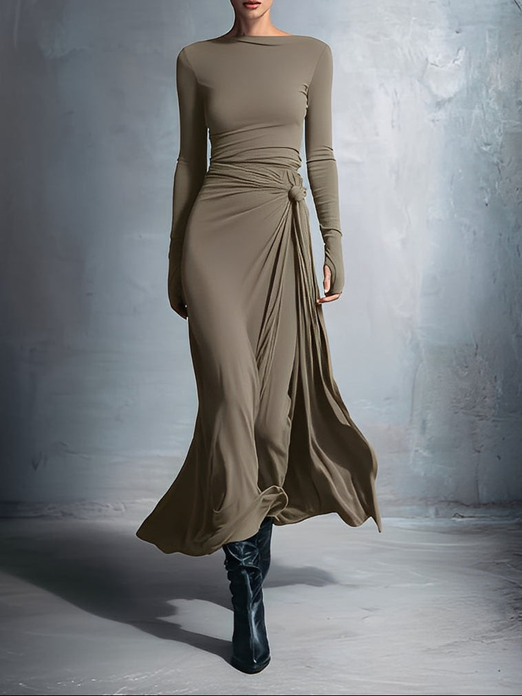 Robe Alba en couleur beige — vue d'ensemble élégante