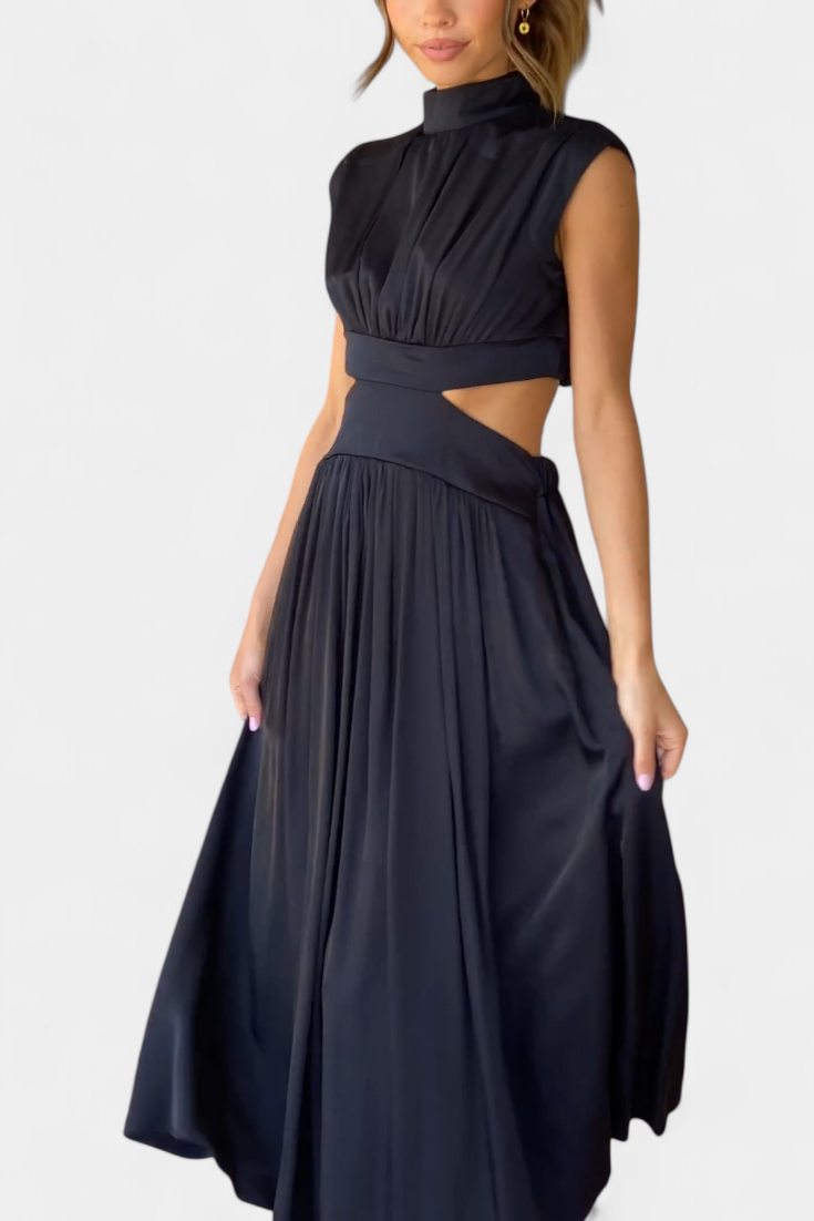 Jocelyn Ensemble long minimaliste avec encolure haute et ouverture latérale