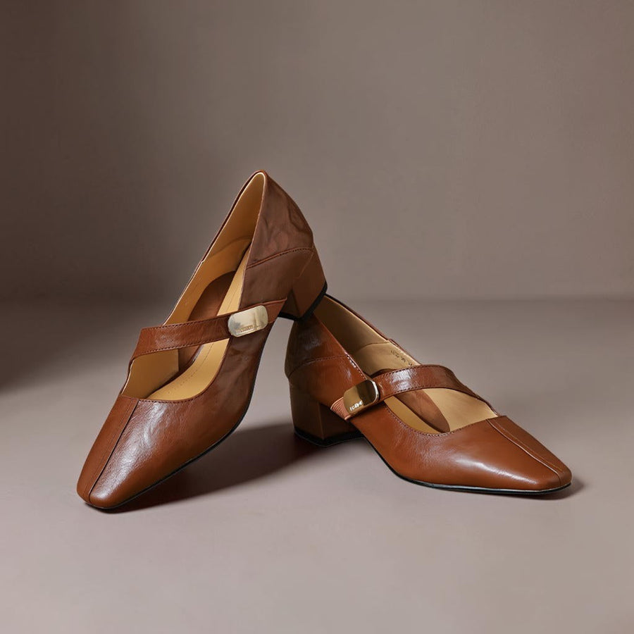 Babies Bico Quadrado com Detalhe Dourado